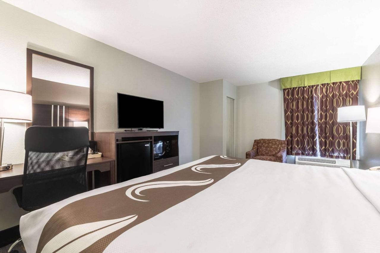 Quality Inn Cleveland Exterior foto