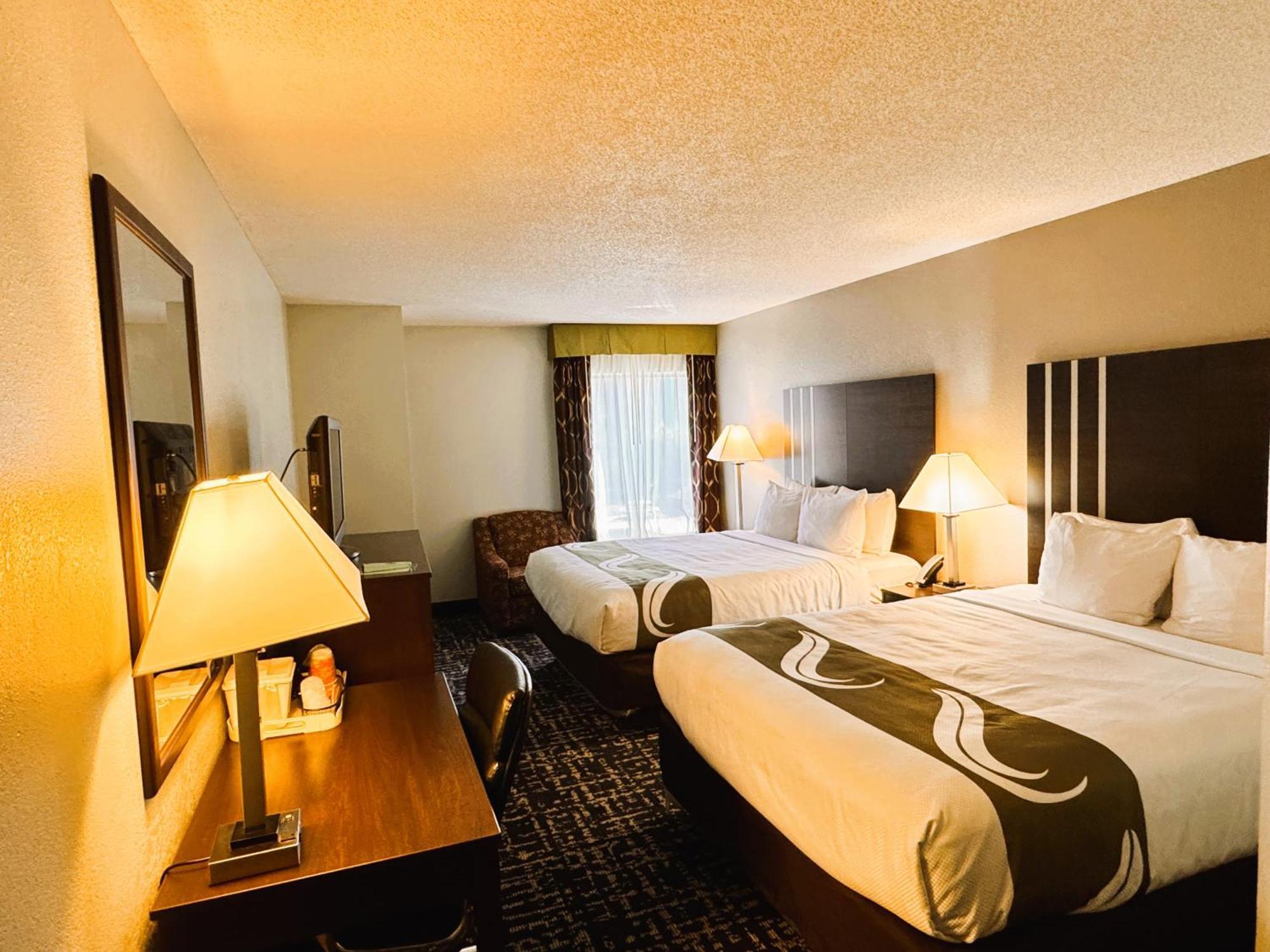 Quality Inn Cleveland Exterior foto